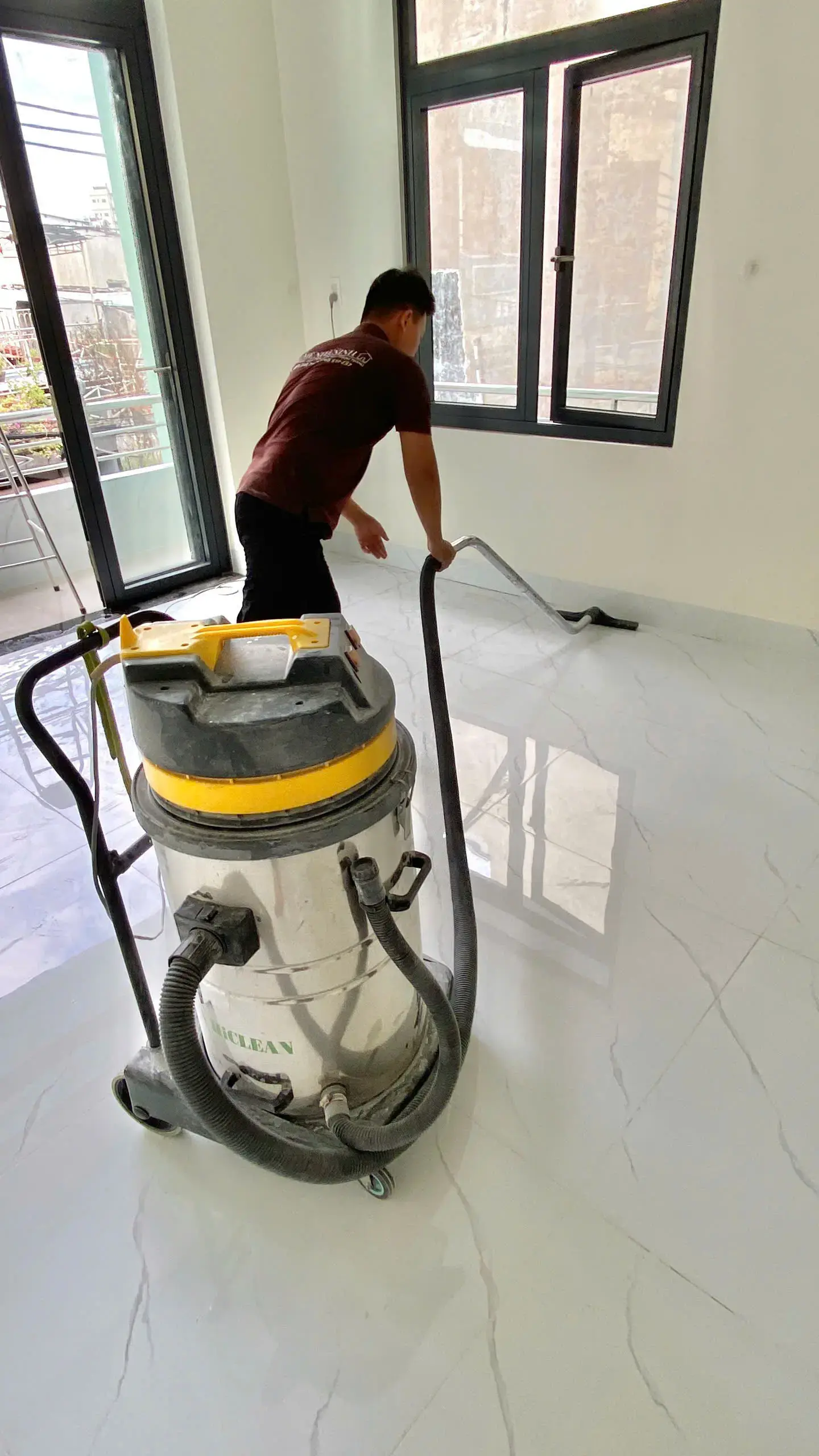 Vệ sinh nhà ở sau xây dựng Việt Sang Home