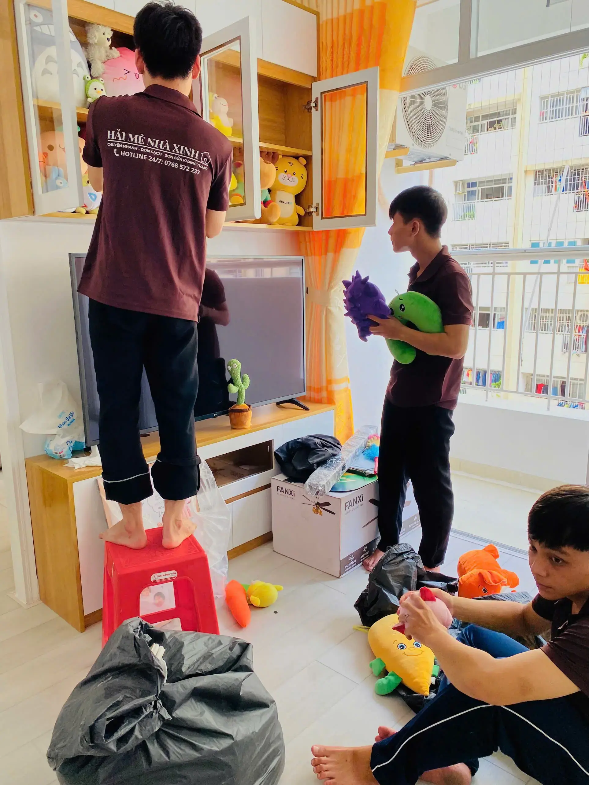 Tổng vệ sinh nhà đang ở Việt Sang Home